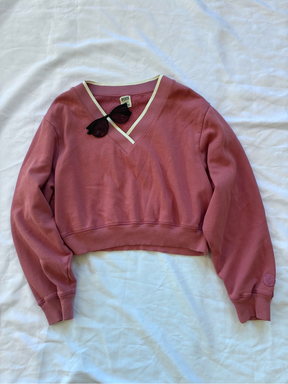 PINK Victoria's Secret Rose V-Neck Cropped Sweater with Cream Trim